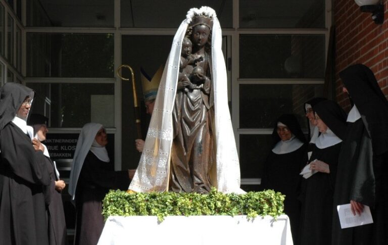 Pilgrimage to Our Lady of Åsebakken